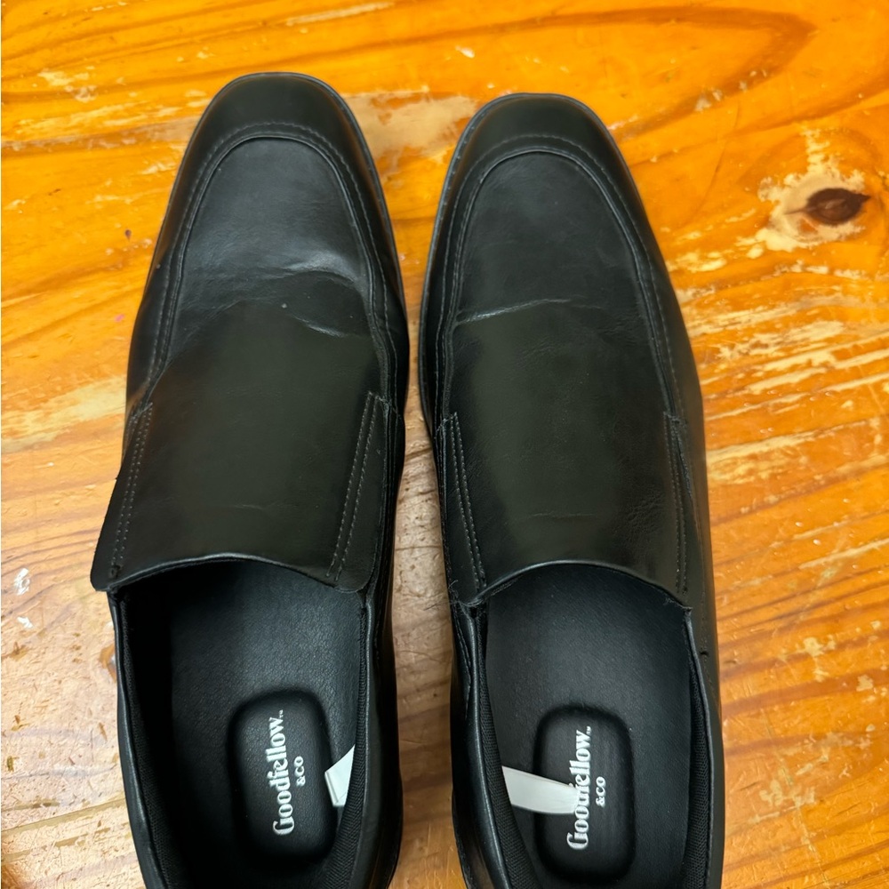 Goodfellow & Co Men's Classic Black Slip-Ons